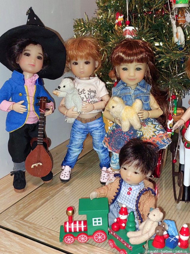 Новенькие девочки Руби Ред (фото 7)