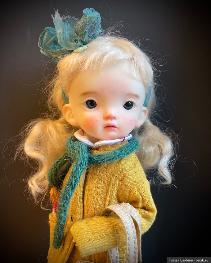 Фрося собирается на прогулку (eggy doll Fanfan)