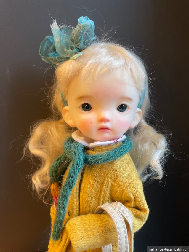 Фрося собирается на прогулку (eggy doll Fanfan)