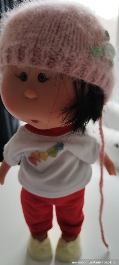 Девочка, которой очень идут шапочки 🧶 (фото 6)