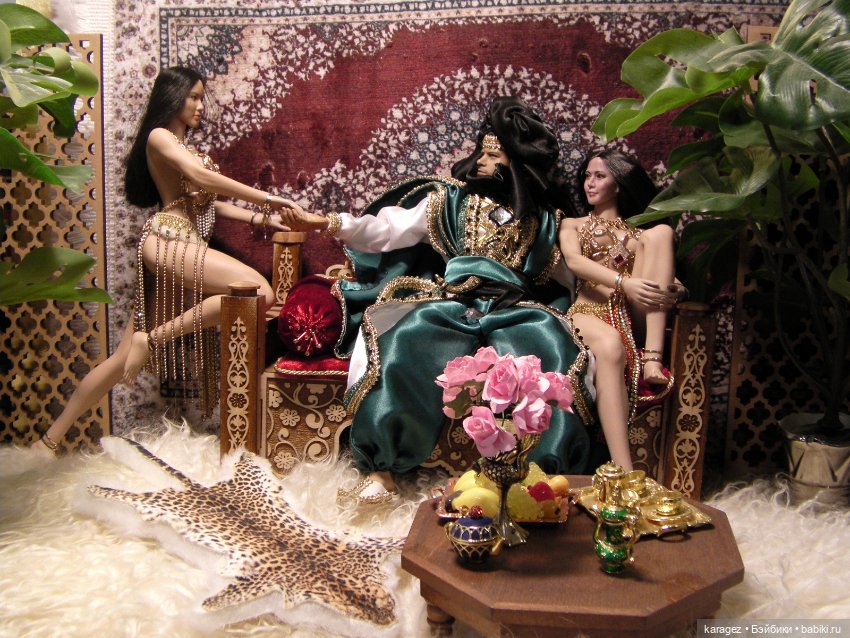 Такую жизнь дай бог каждому.)))