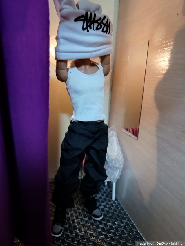 Мяуберриз: первый рабочий день Чешира