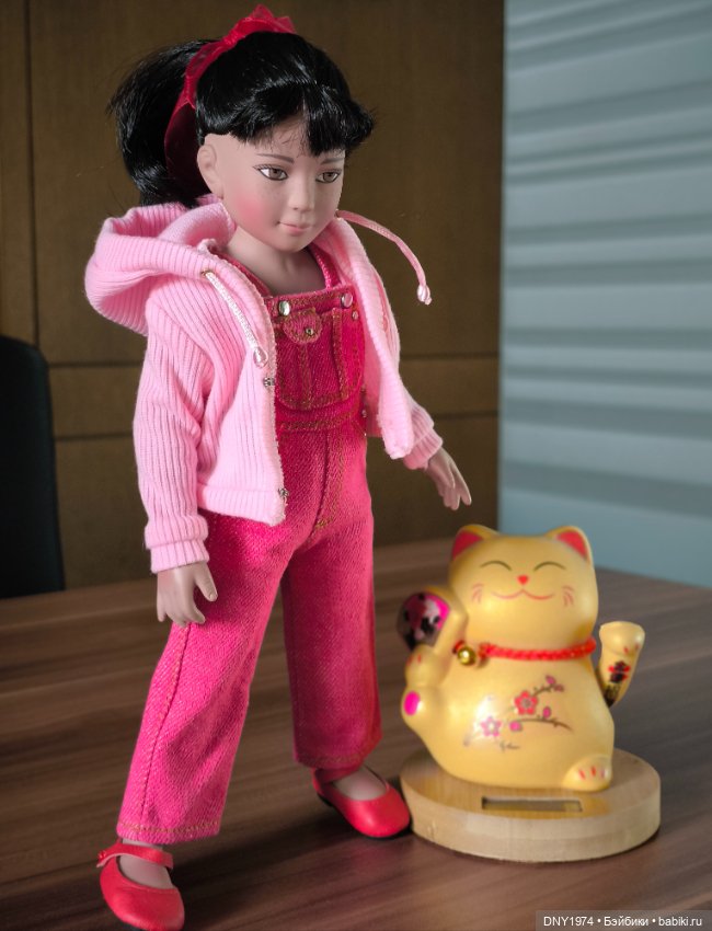 Номер 14 — Куклы LeeAnn (Denis Bastien) и Marianna Oldenburg: винил (фото 2)