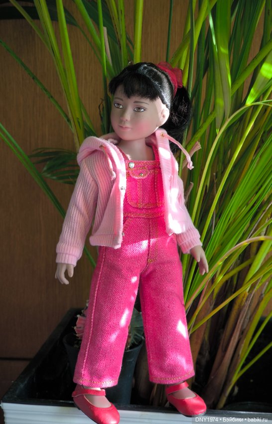 Номер 14 — Куклы LeeAnn (Denis Bastien) и Marianna Oldenburg: винил (фото 3)