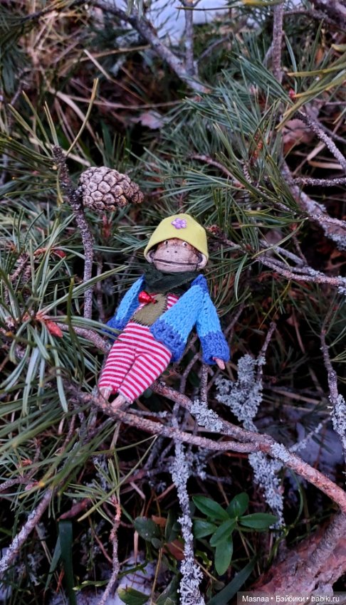 Любимые орешки 😋 — Авторские игрушки из разных материалов: синельная проволока (фото 8)