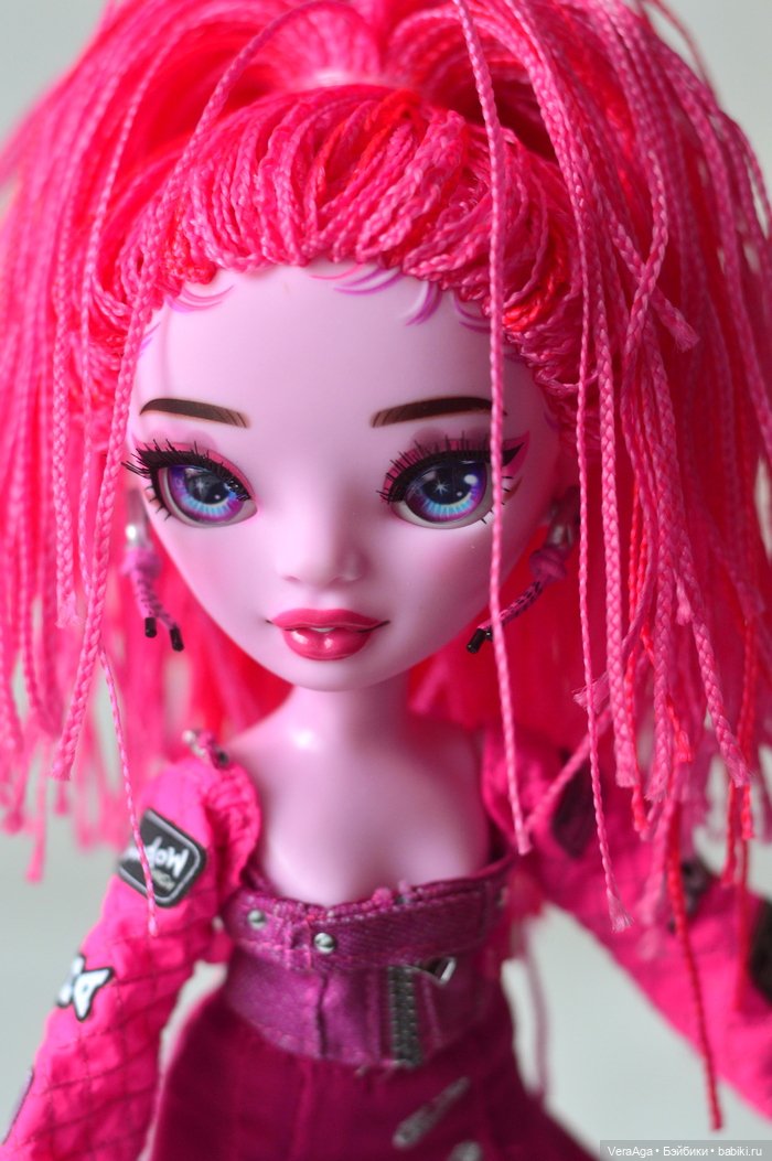 Пинки Rainbow High — Куклы Rainbow High (Рейнбоу Хай