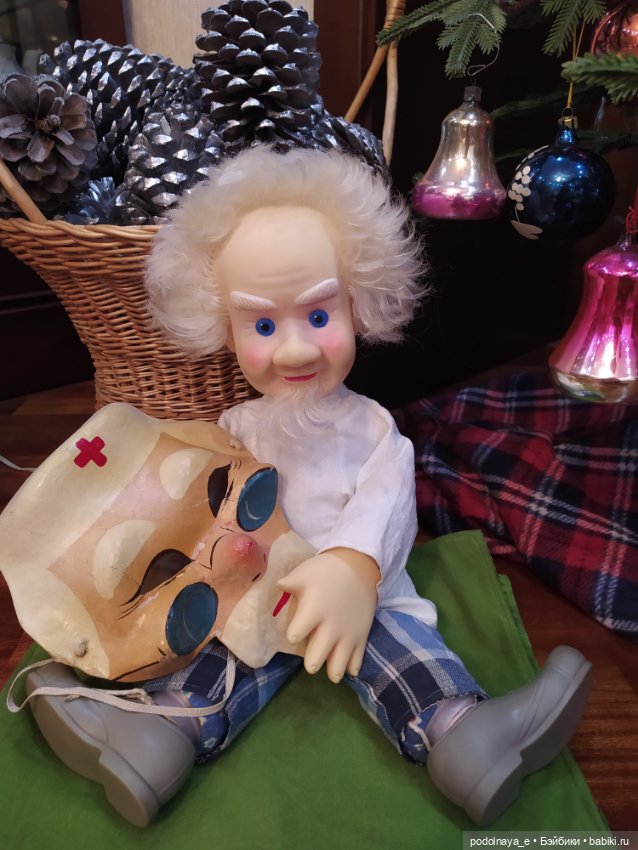 Добрый доктор Айболит, он под ëлочкой сидит (фото 7)