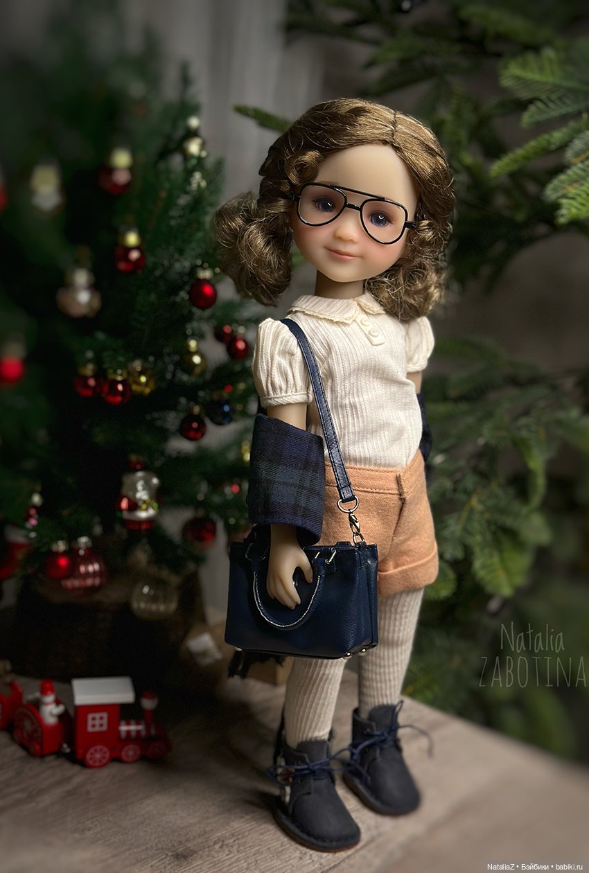 Плетем корзину для кукол 1/6: миниатюрный декор своими руками 🎄🎄🎄 (фото 9)