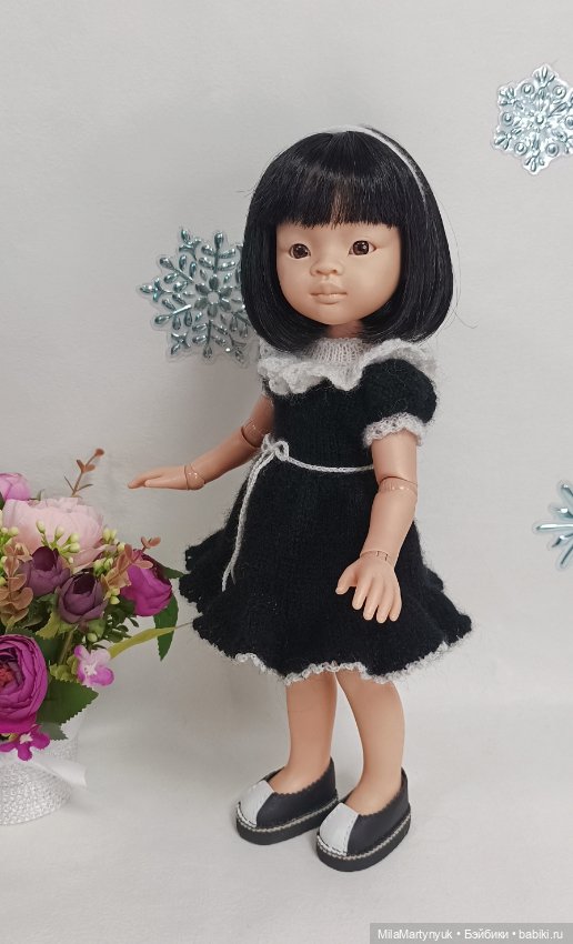 Лиуша примеряет новое платье (фото 4)