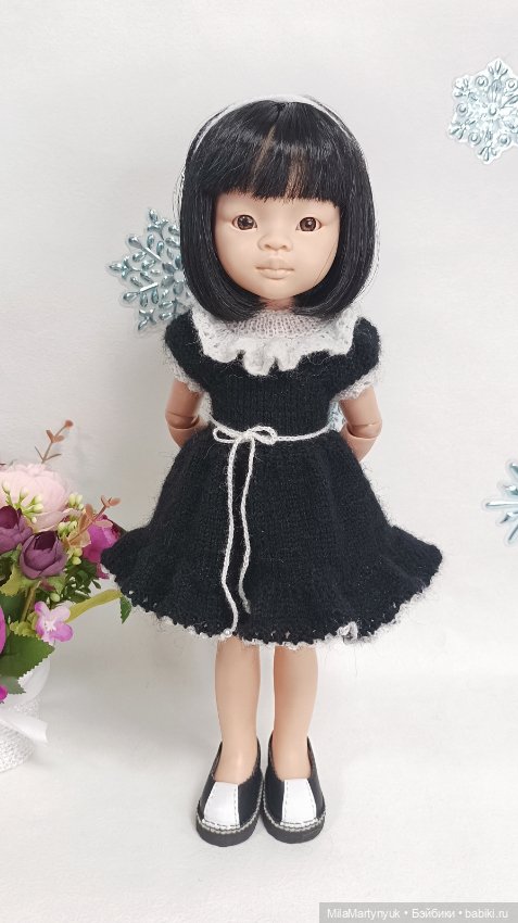 Лиуша примеряет новое платье (фото 3)