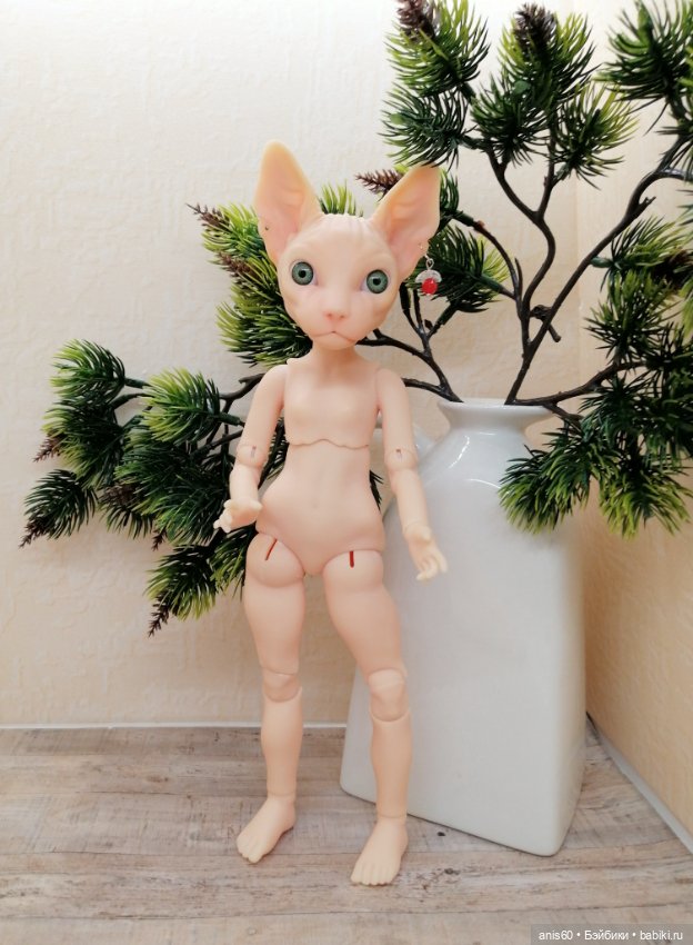 Матильда. Одеваемся. Помогите найти обувь