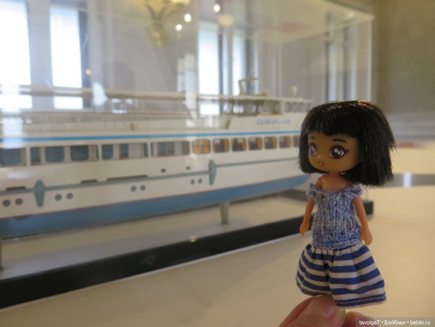 Русалочка SeaSters с апреля по октябрь 2024