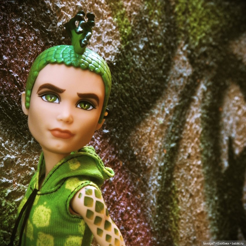 Год Змеи 2025 — Куклы Monster High и Ever After High: G1