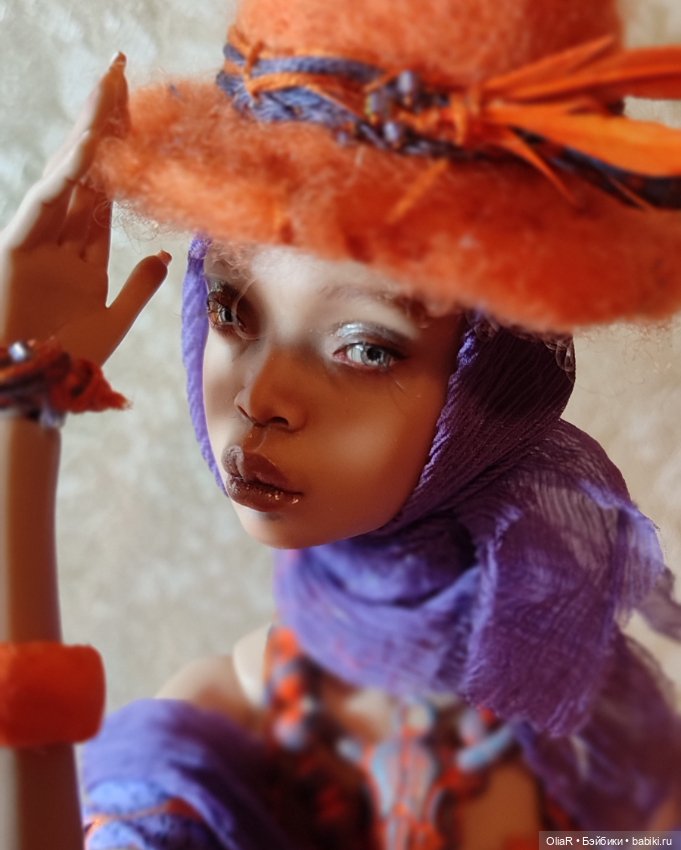 "Провожаем Дракона,встречаем Змею!" (в провокационно-ярком версачевском)