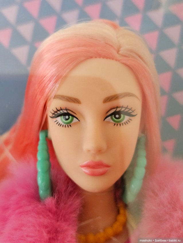 Ложка дёгтя в бочке меда — Аналоги Барби и куклы 1/6: клоны 90 (фото 6)