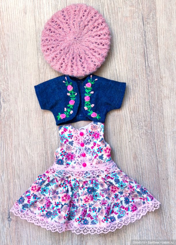 Новое платье, болеро и берет с вышивкой для паолочки