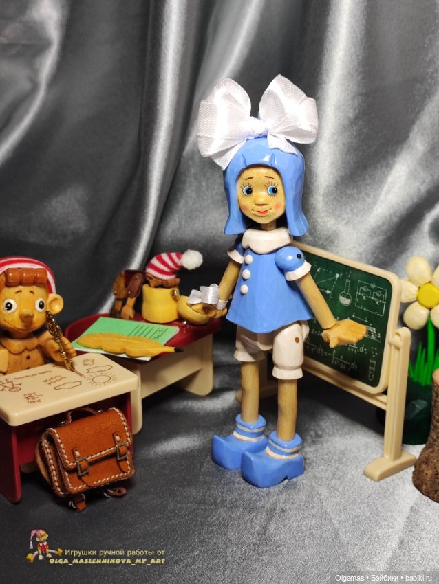 Мальвина💙 — Авторские игрушки из дерева: резьба (фото 2)