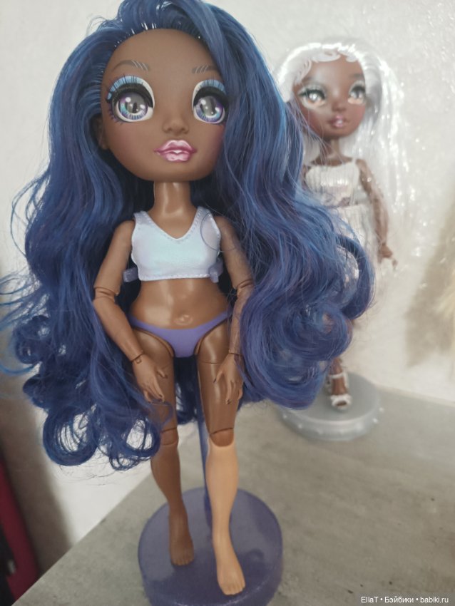 Трудная жизнь Кристал Бэйли