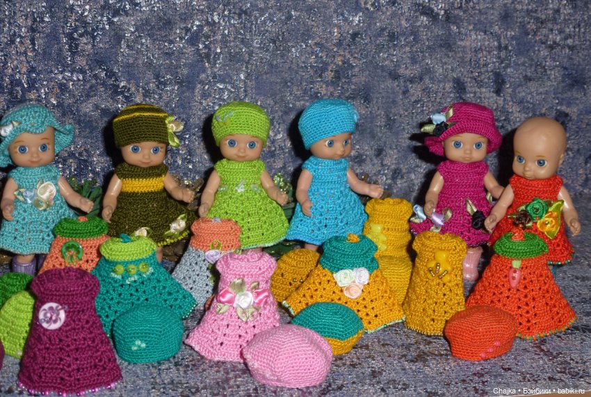 Авторские вязаные платья\наряды на кукол Chou chou 12 cm (Zapf Creation - Шу-шу - 12 см)