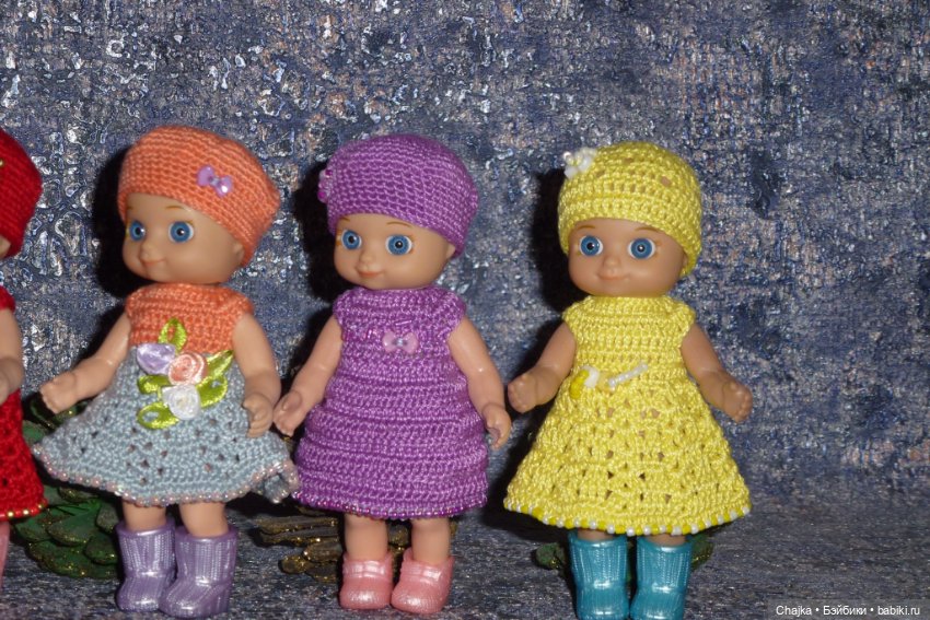 Авторские вязаные платья\наряды на кукол Chou chou 12 cm (Zapf Creation - Шу-шу - 12 см)