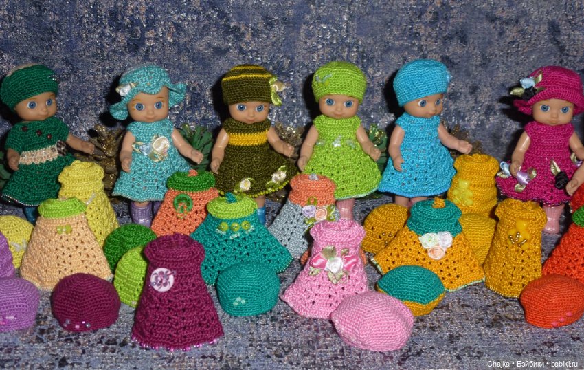 Авторские вязаные платья\наряды на кукол Chou chou 12 cm (Zapf Creation - Шу-шу - 12 см)