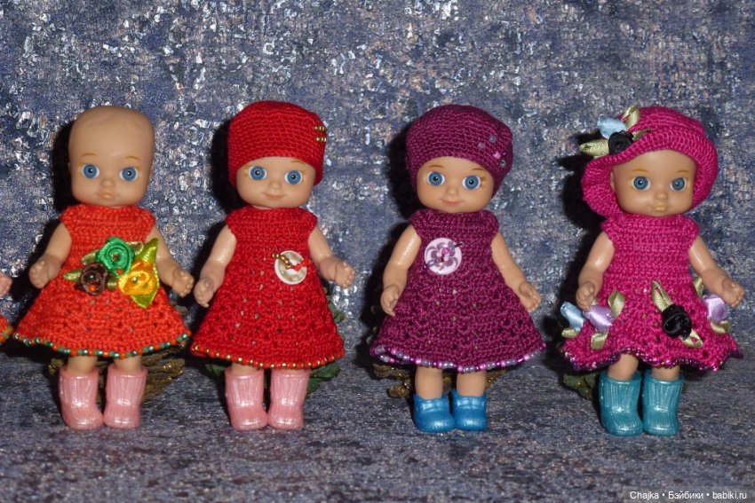 Авторские вязаные платья\наряды на кукол Chou chou 12 cm (Zapf Creation - Шу-шу - 12 см) (фото 3)