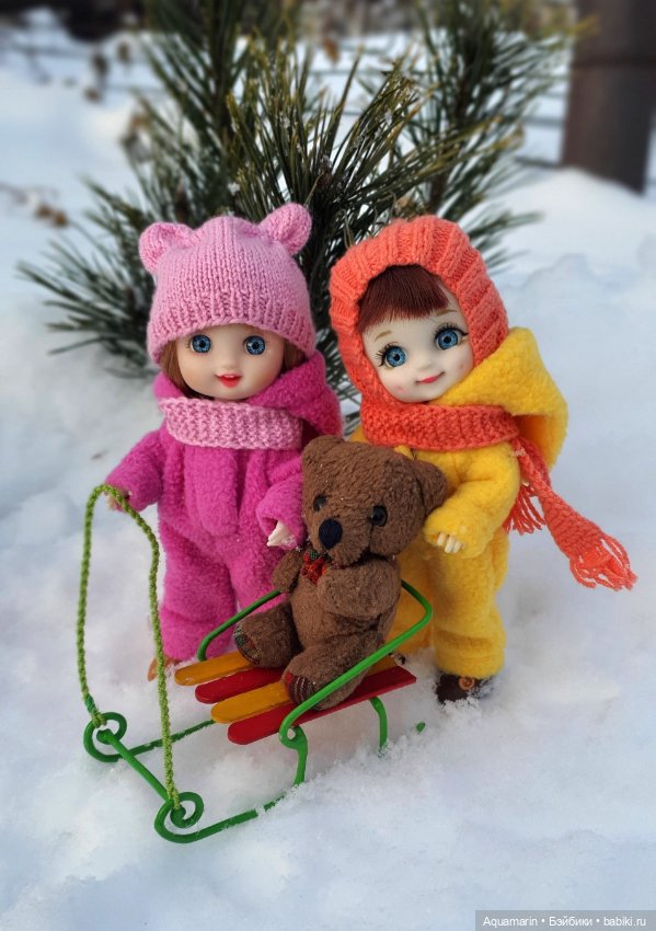 Про Анютку, Аришку и мишку)