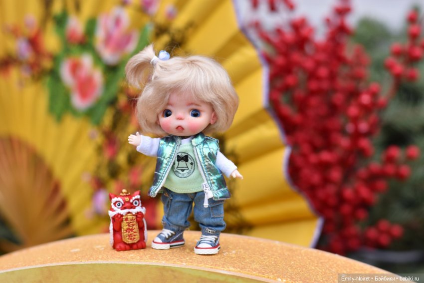 Бонни, Оливия, драконы, панды и Китай в Москве))