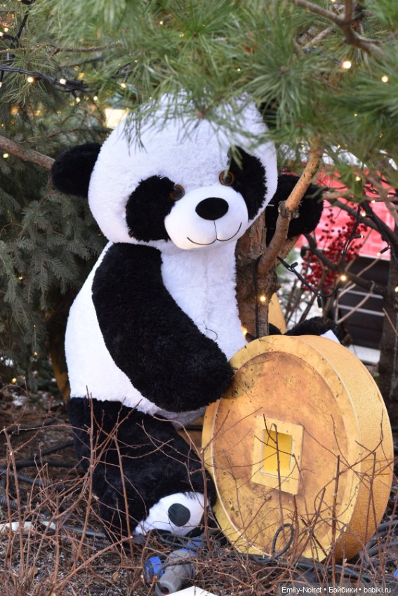 Бонни, Оливия, драконы, панды и Китай в Москве))