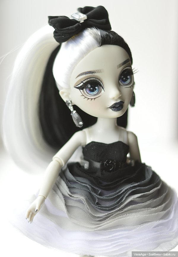 Ретроспективные фото моих Радужек: 2023 год