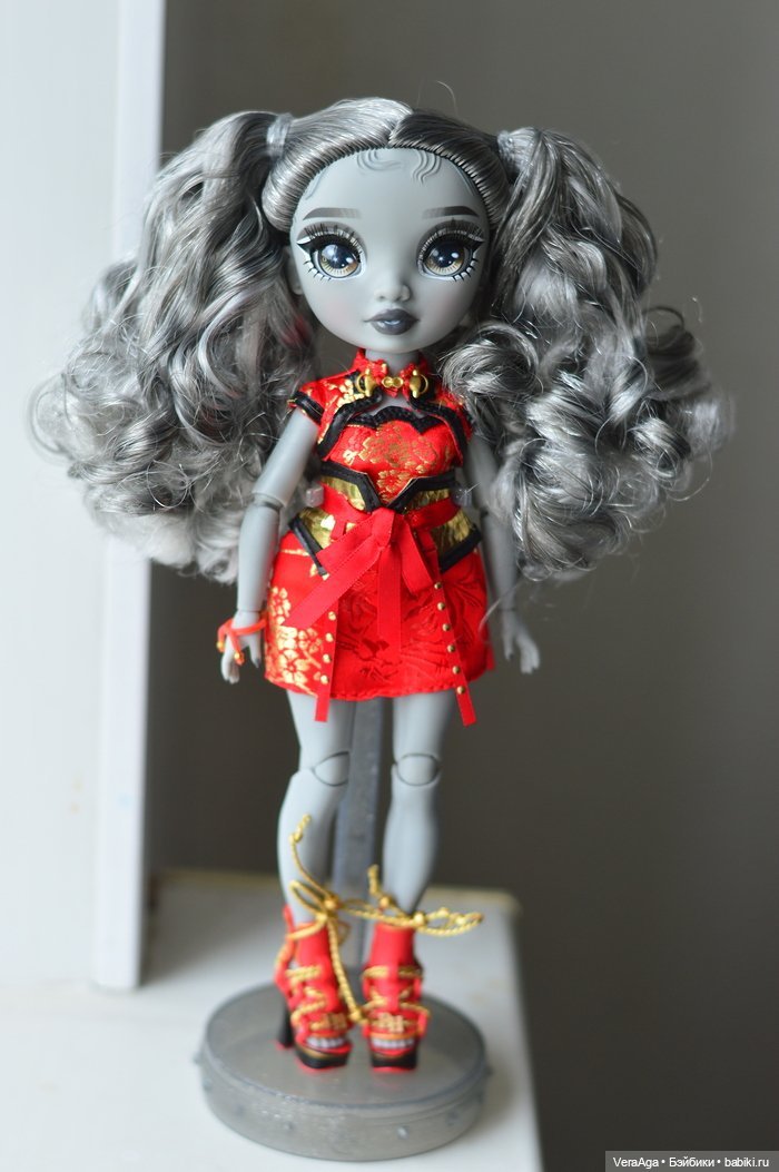 Ретроспективные фото моих Радужек: 2023 год