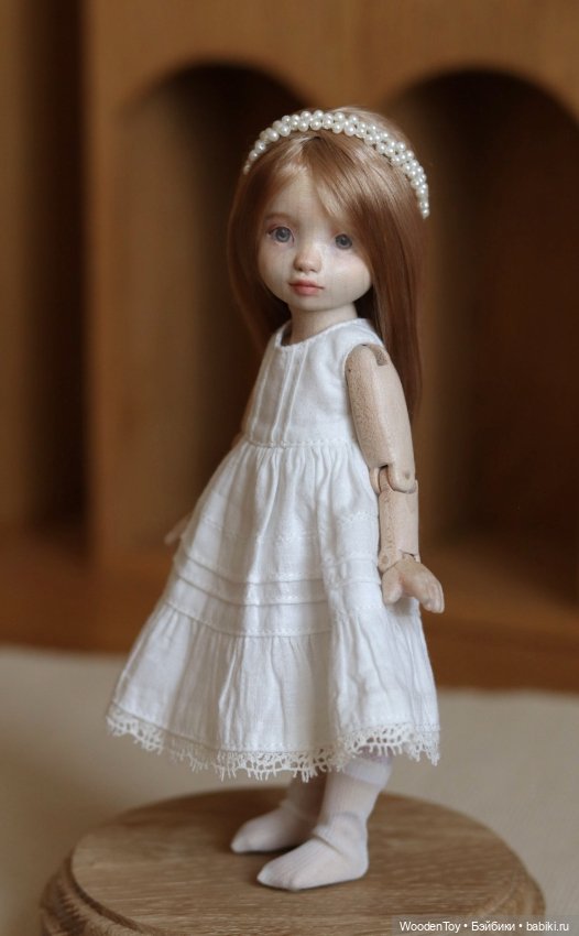 Деревянная подвижная кукла Лори (фото 3)