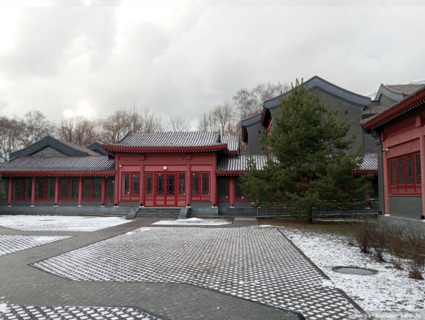 Парк Хуамин — Куклы LeeAnn (Denis Bastien) и Marianna Oldenburg: винил