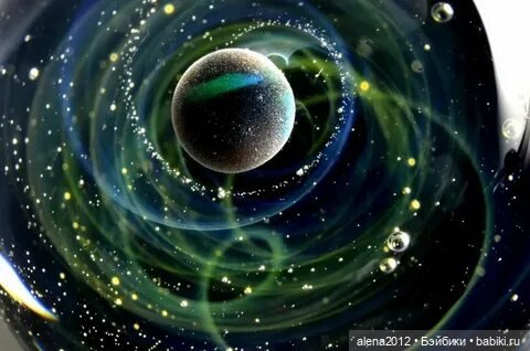 Мир вселенных, пойманных в стекло (фото 9)