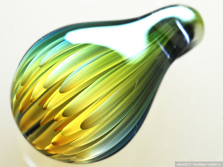 Мир вселенных, пойманных в стекло