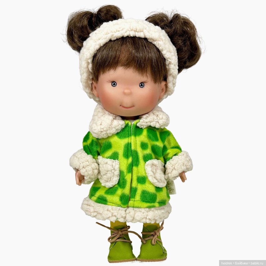 Кукла 30 cm Пиппа Pippa в зелёном пальто GREEN COAT 2025