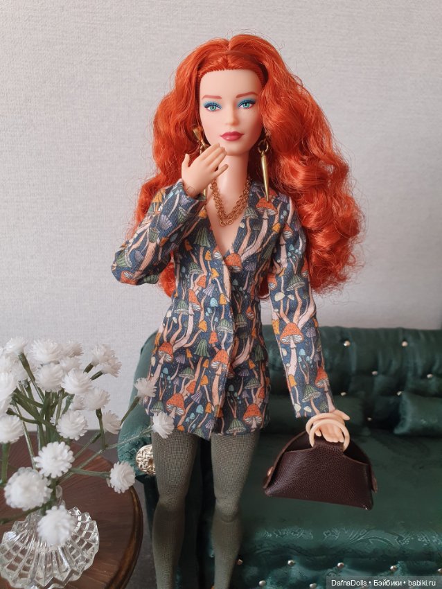 Изумрудный диван — Мебель для кукол и домиков: фото (фото 6)