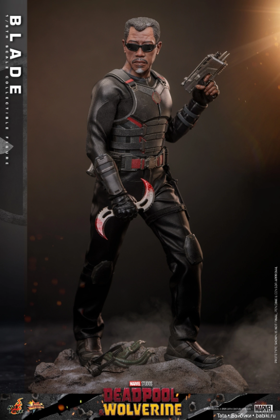 Hot Toys - фигурка Блейда (фото 7)