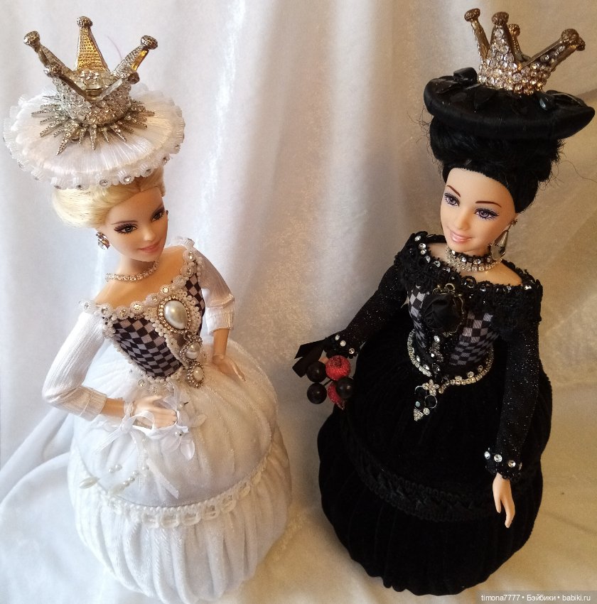 Шахматные Королевы, Императрицы и придворные дамы (фото 5)