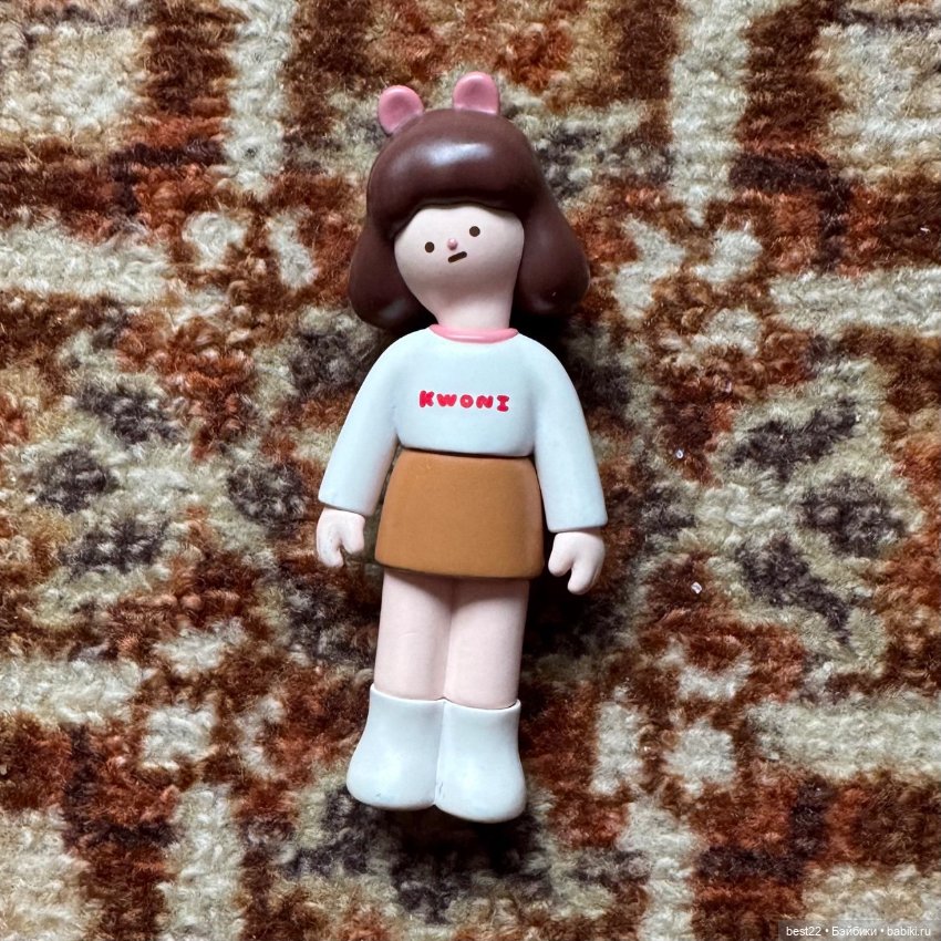 Фигурка Kwoni. Зима 2025 — Игровые куклы разных производителей (Разное): редкие бренды