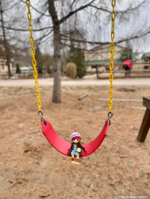 Прогулка Пуговки (Little sister на теле monst doll) (фото 2)