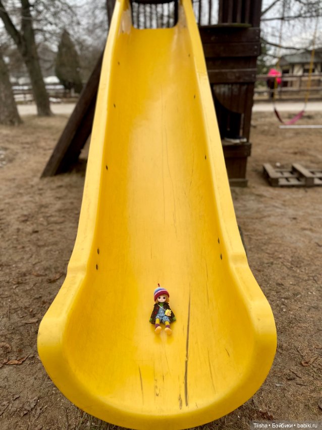 Прогулка Пуговки (Little sister на теле monst doll)