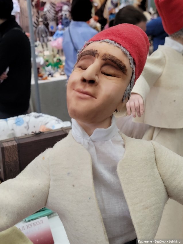 Выставка кукол на Тишинке. Личики крупным планом. Топик 1