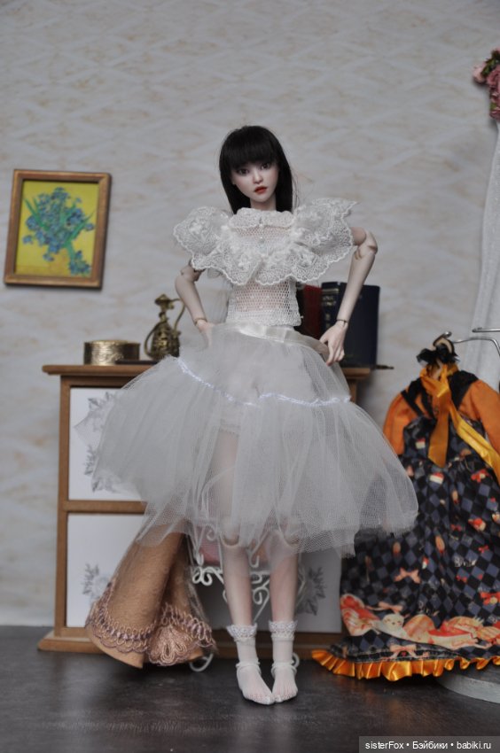 Одевание наряда — Авторские шарнирные куклы своими руками: лепка (фото 8)