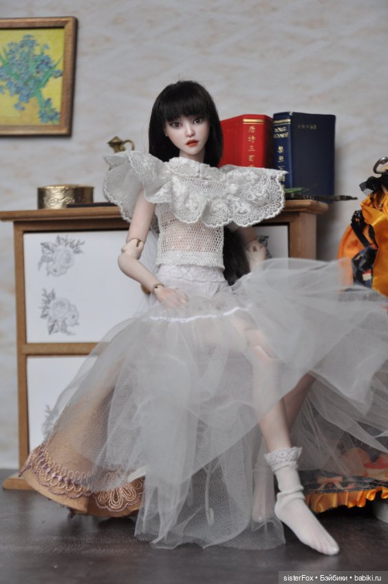 Одевание наряда — Авторские шарнирные куклы своими руками: лепка (фото 7)