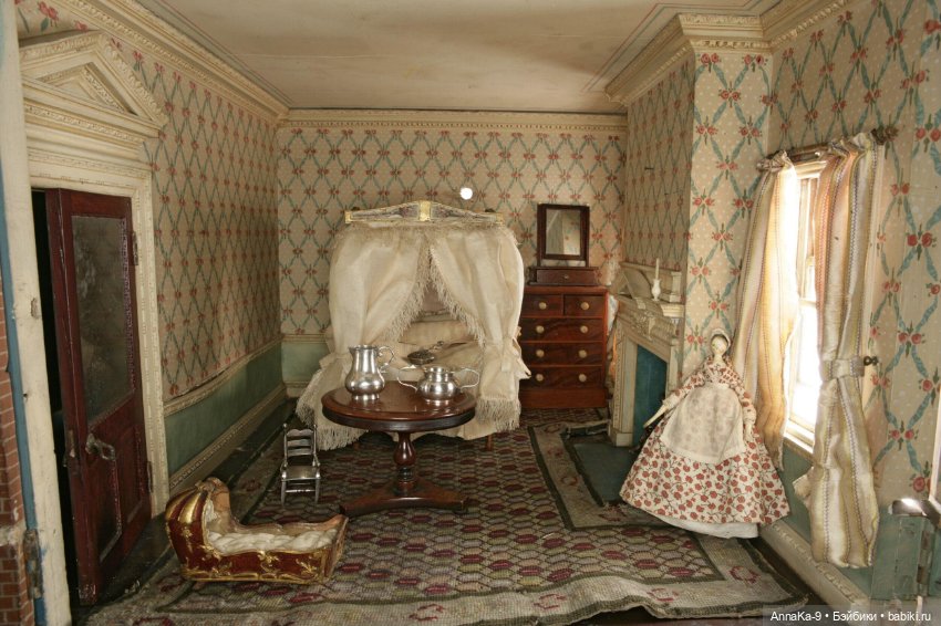 Антикварные домики — Антикварные куклы Mignonette (Миньонетта): карманные