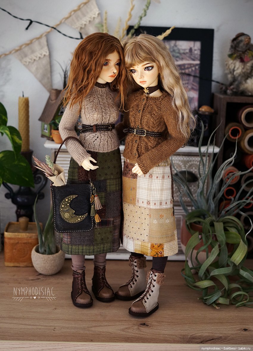 Наряд с зеленой лоскутной юбкой