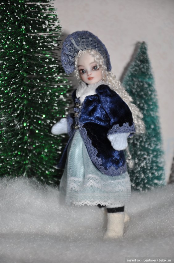 Зимние барышни — Авторские миниатюрные куклы: лепка (фото 6)