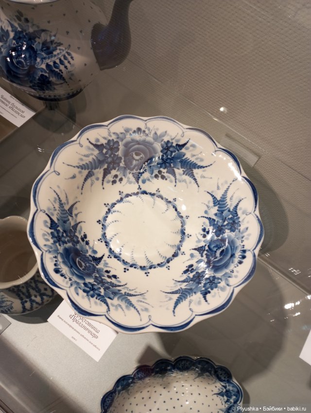 Таллула на выставке Гжели