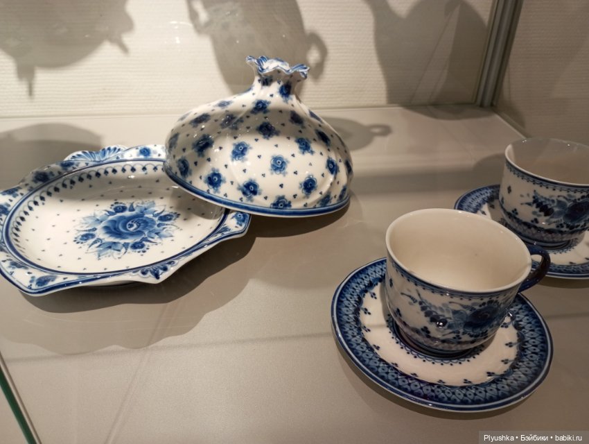 Таллула на выставке Гжели